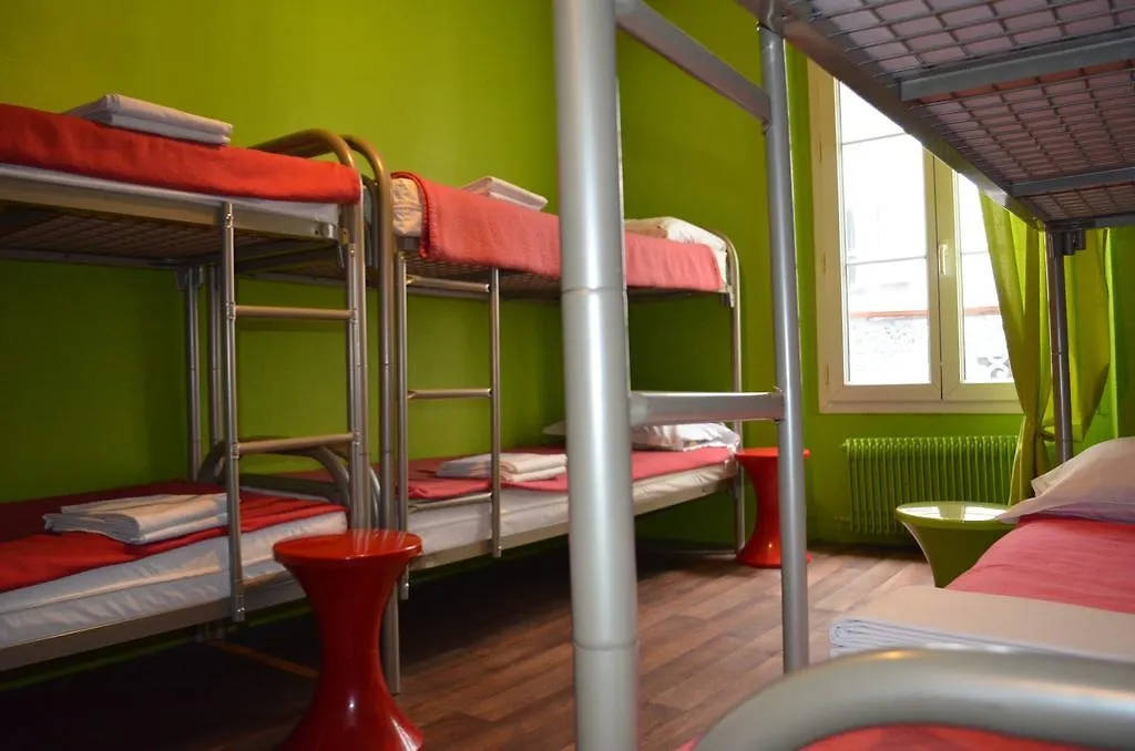 Hostel Woodstock Montmartre By Hiphophostels Paryż