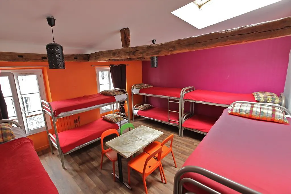 Hostal Woodstock Montmartre By Hiphophostels *